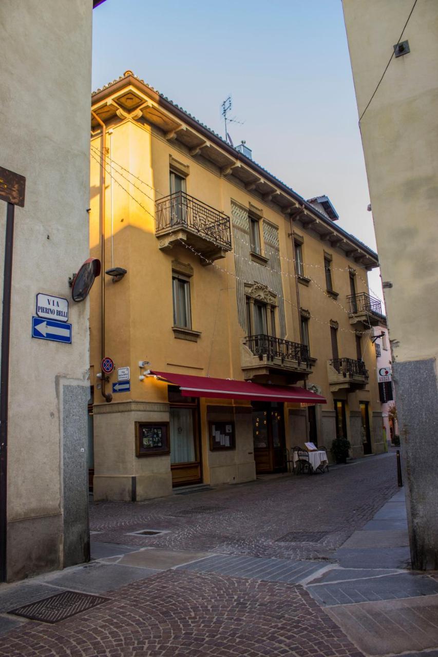 לינה וארוחת בוקר אלבה Palazzo Belli מראה חיצוני תמונה